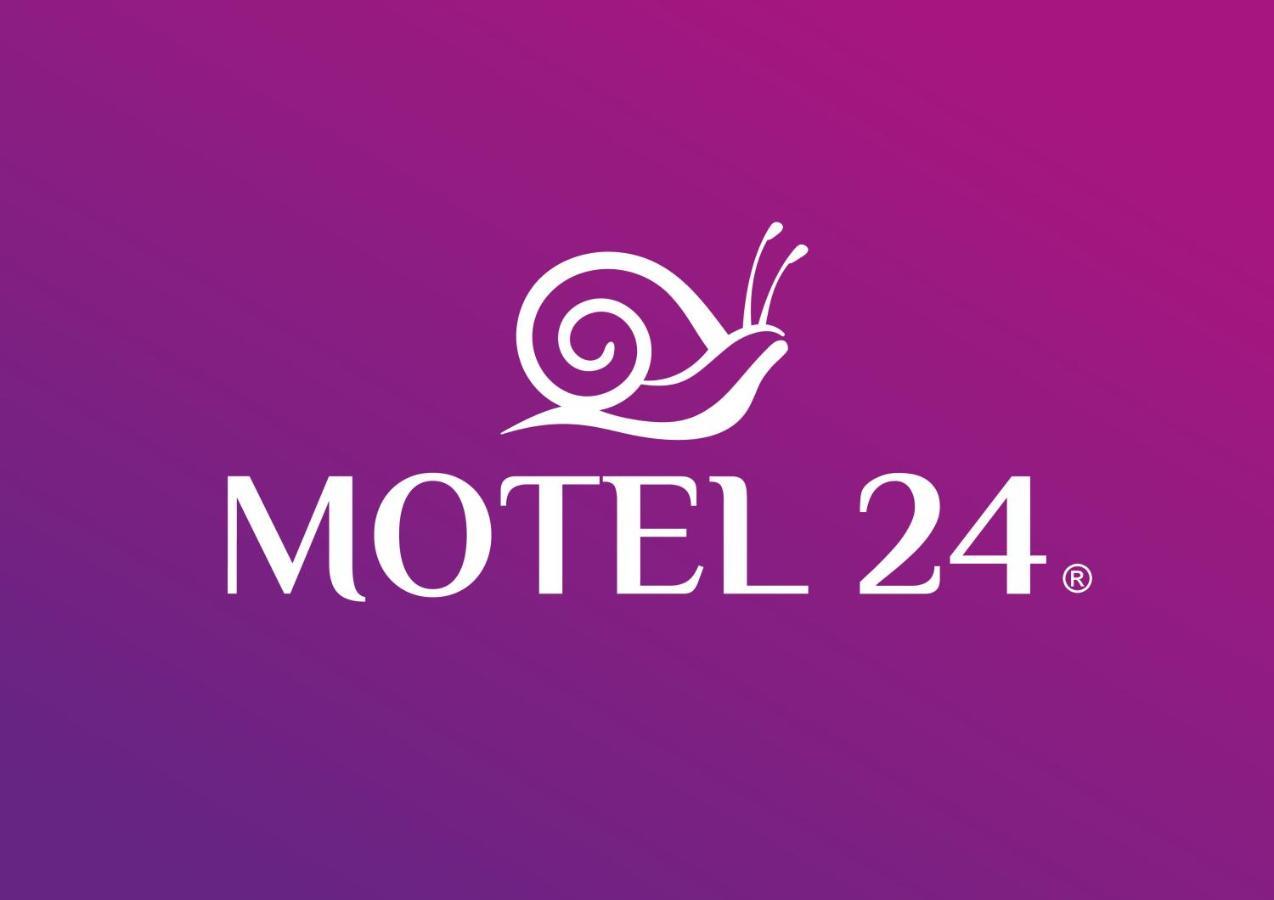 Motel24 รีทแบร์ก ภายนอก รูปภาพ